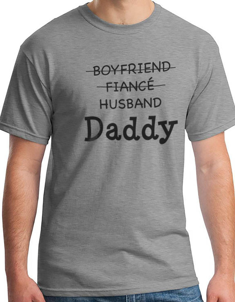 Daddy Shirt - Boyfriend Fianc Husband Daddy Shirt - Fathers Day Gift - Short Sleeve Funny Shirt New Dad Gift - eBollo.com